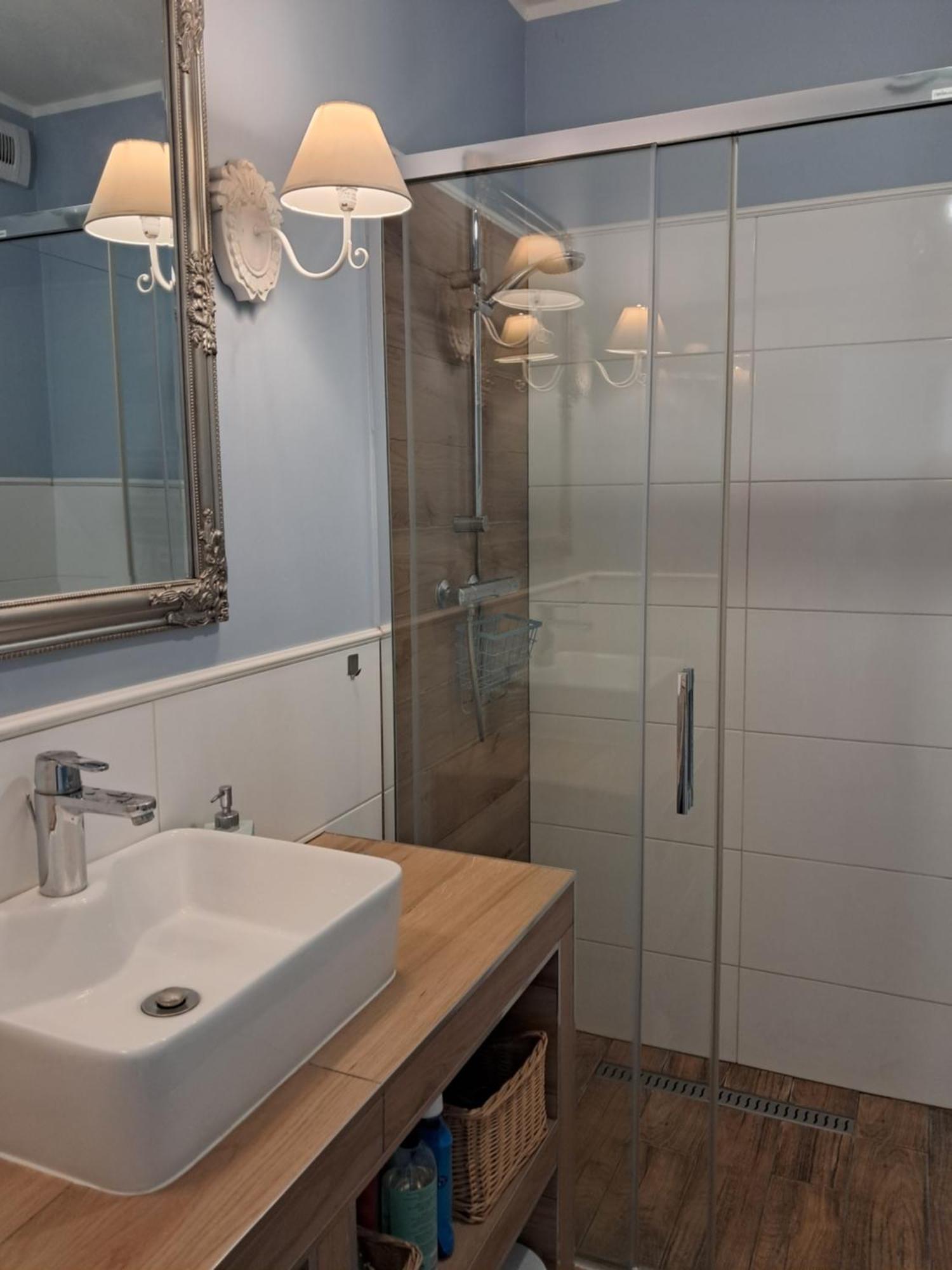 Przytulny Apartament Blisko Motlawy I Neptuna Z Miejscem W Garazu Gratis Gdańsk Eksteriør bilde